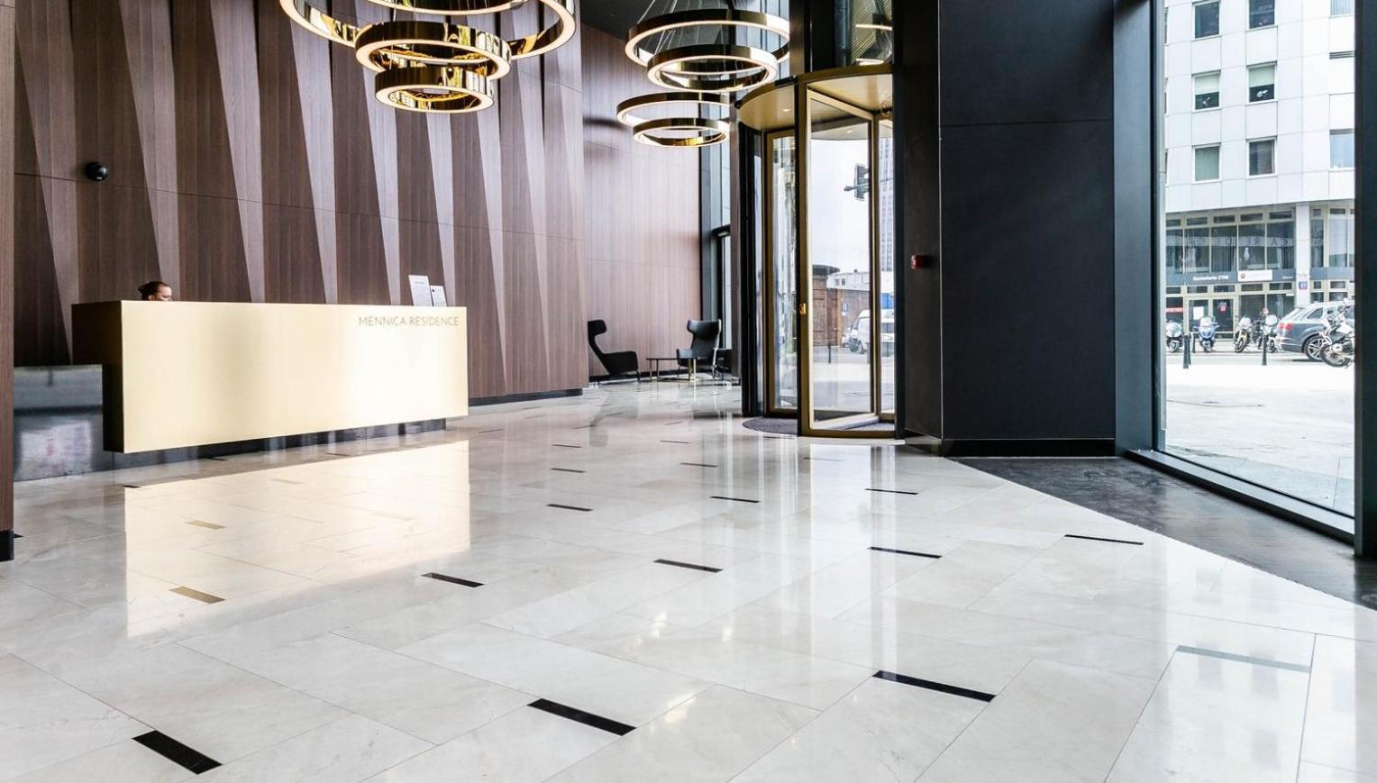 Chic & Luxury Apartment By Mennica Residence وارسو المظهر الخارجي الصورة